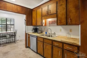 8191 Sedgefield Dr, Pensacola, FL 32507 - Photo 13