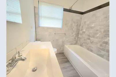 1017 Fremont Ave, Pensacola, FL 32505 - Photo 17