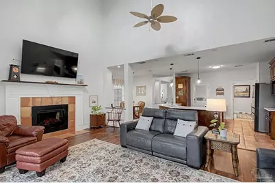 4504 Bayside Dr, Milton, FL 32583 - Photo 15