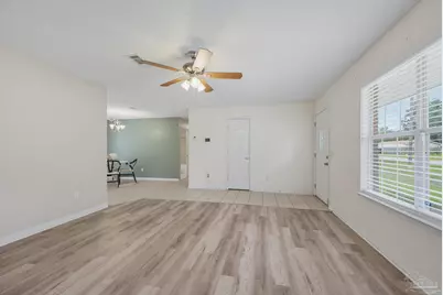 5119 Cherry Blossom Ln, Milton, FL 32570 - Photo 5