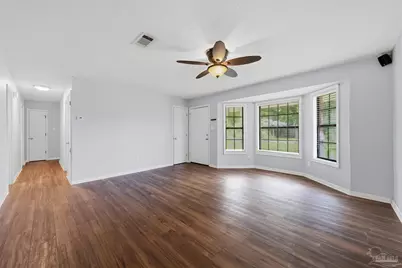 7663 Old Hickory Dr, Pensacola, FL 32507 - Photo 5