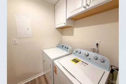 4221 Brookside Dr, Pensacola, FL 32503 - Photo 9