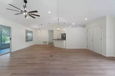 5007 Shoshone Dr, Pensacola, FL 32507 - Photo 7