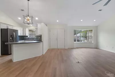 5007 Shoshone Dr, Pensacola, FL 32507 - Photo 13