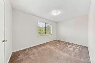 2411 N E St, Pensacola, FL 32501 - Photo 27