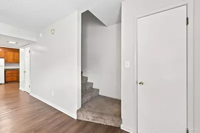 2411 N E St, Pensacola, FL 32507 - Photo 11