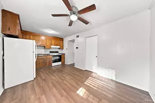 2411 N E St, Pensacola, FL 32501 - Photo 19