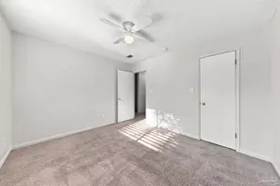 2411 N E St, Pensacola, FL 32501 - Photo 21