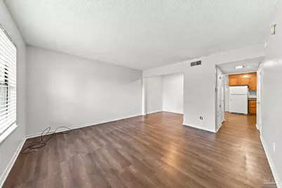 2411 N E St, Pensacola, FL 32507 - Photo 7