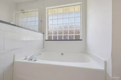 2345 Majestic Dr, Cantonment, FL 32534 - Photo 41