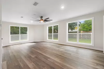 1426 Sterling Point Dr, Gulf Breeze, FL 32563 - Photo 33