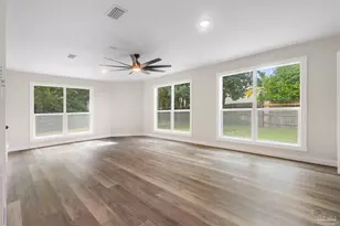 1426 Sterling Point Dr, Gulf Breeze, FL 32563 - Photo 33