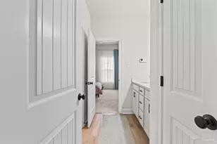 2761 Trestle Wy, Cantonment, FL 32533 - Photo 29