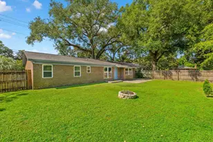 6010 Prospect Ln, Pensacola, FL 32526 - Photo 33