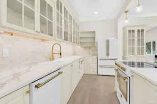 1400 Cypress St, Pensacola, FL 32507 - Photo 9