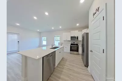 5726 Stellarjay St, Gulf Breeze, FL 32563 - Photo 5