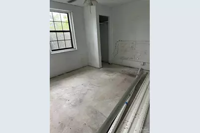 300 Cartwright Ave, Pensacola, FL 32507 - Photo 13