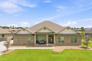 2859 Carrington Lakes Blvd, Cantonment, FL 32533 - Photo 1