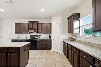2859 Carrington Lakes Blvd, Cantonment, FL 32533 - Photo 9