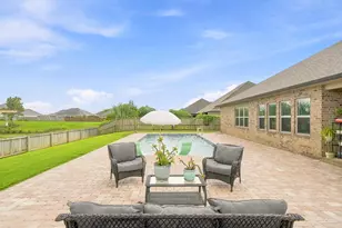 2859 Carrington Lakes Blvd, Cantonment, FL 32533 - Photo 5