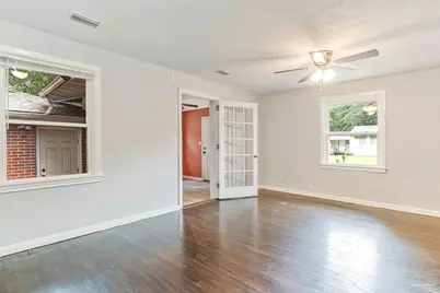 31 Kennington Dr, Pensacola, FL 32507 - Photo 7