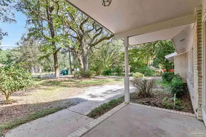 208 Cordoba St, Gulf Breeze, FL 32561 - Photo 9