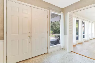 208 Cordoba St, Gulf Breeze, FL 32561 - Photo 13