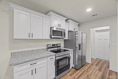 2133 Frazier St, Pensacola, FL 32514 - Photo 9