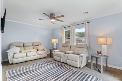 6410 Judkins Dr, Pensacola, FL 32504 - Photo 15