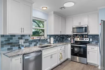 6410 Judkins Dr, Pensacola, FL 32504 - Photo 13