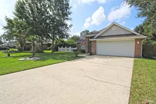 22 Arapaho Dr, Pensacola, FL 32507 - Photo 1