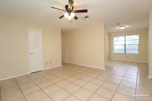405 Cornwall Cir, Pensacola, FL 32514 - Photo 3