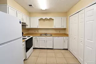 405 Cornwall Cir, Pensacola, FL 32514 - Photo 7