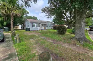 122 SE Gilliland Rd, Pensacola, FL 32507 - Photo 5