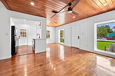 435 S 1st St, Pensacola, FL 32507 - Photo 5