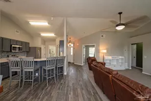 5554 Lovaleen Cir, Pensacola, FL 32526 - Photo 13