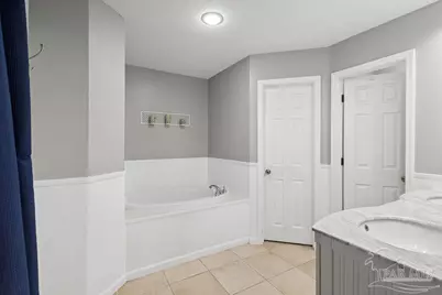 8502 Sweetwater Ln, Pace, FL 32571 - Photo 15