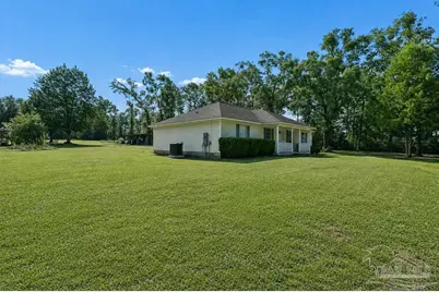 8502 Sweetwater Ln, Pace, FL 32571 - Photo 39
