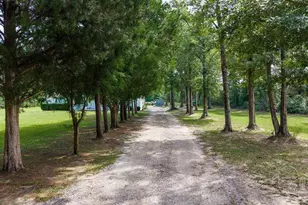 8502 Sweetwater Ln, Pace, FL 32571 - Photo 29