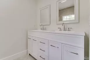 2303 W Brainerd St, Pensacola, FL 32505 - Photo 9