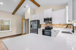 1106 N E St, Pensacola, FL 32501 - Photo 13