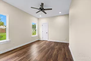 1106 N E St, Pensacola, FL 32501 - Photo 19