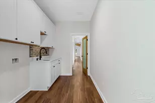 1106 N E St, Pensacola, FL 32501 - Photo 33