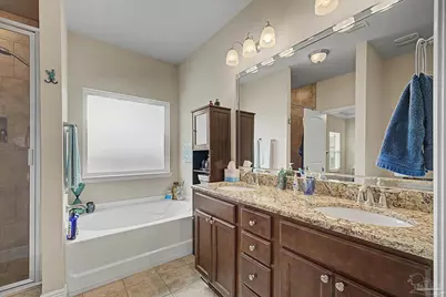 1718 Waterford Sound Blvd, Gulf Breeze, FL 32563 - Photo 23