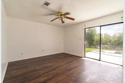 2531 Tomlinson Rd, Pensacola, FL 32526 - Photo 9