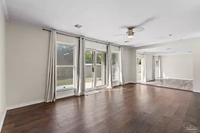 11215 Gulf Beach Hwy, Pensacola, FL 32507 - Photo 11