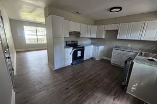 7721 Pontiac Dr, Pensacola, FL 32506 - Photo 7