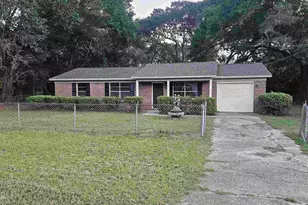 7721 Pontiac Dr, Pensacola, FL 32506 - Photo 3