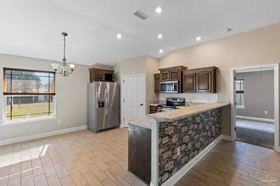 5546 Bellview Ct, Milton, FL 32583 - Photo 9