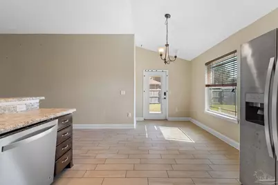 5546 Bellview Ct, Milton, FL 32583 - Photo 11